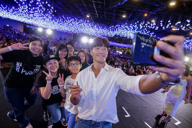 삼성전자, 싱가포르에서 '갤럭시노트9' 출시 행사