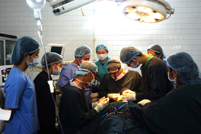 순천향대 중앙의료원 한캄봉사회, 캄보디아에 선진 의술 전수