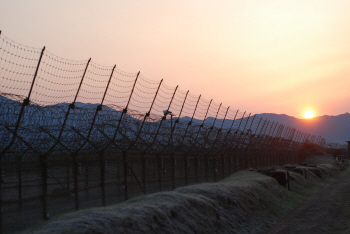 남북간 GP 최단거리 580m 불과…1km 내 GP부터 우선 철수