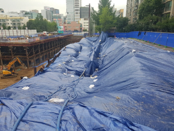금천구청 “가산동 땅꺼짐 지역에 우천대비 작업 완료”
