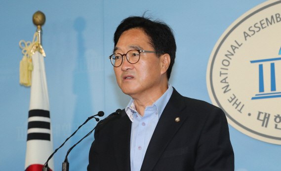 우원식, 원외정치인 활동 보장하는 ‘지구당 부활법’ 발의