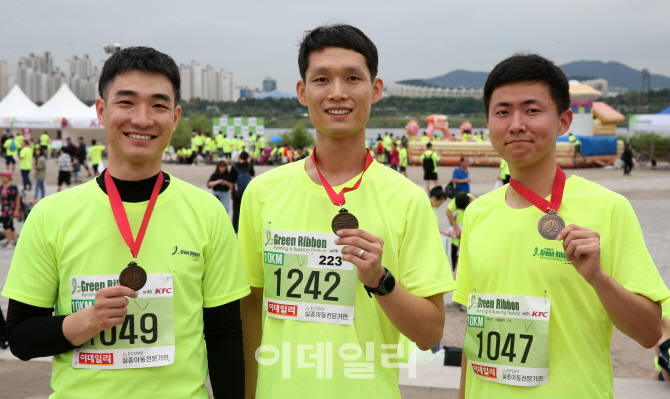 3년 째 참가 박정훈 대위 “아이들, 달리기로 수호합니다”