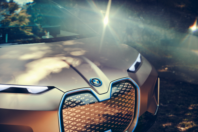 [포토]BMW '비전 i넥스트', 키드니 그릴