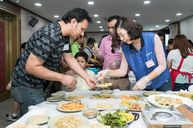 삼성 임직원, 추석 앞두고 봉사활동 펼쳐