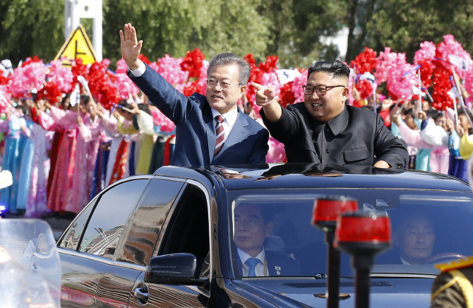 전 세계가 놀란 '평양 맨해튼' 여명거리 어떻게 변했나?