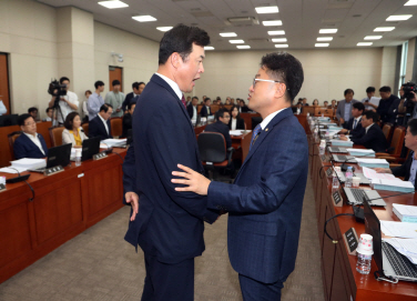 [미리보는 국감]기재위, ‘심재철 논란’ 재정정보원·청장교체 통계청 난타