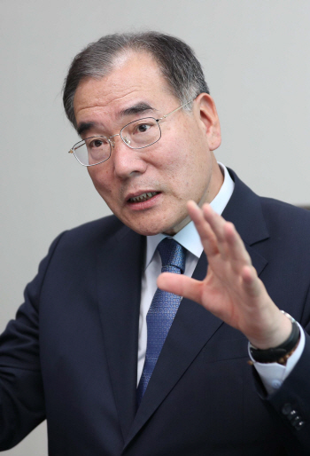 ①이개호 "농업 공동체 고령화로 소멸 위기.. 특단의 대책 강구"