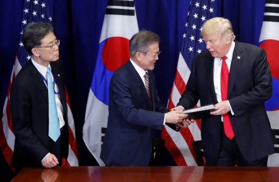 文대통령 “한미 FTA 개정 협정, 한미동맹을 경제영역으로까지 확장”