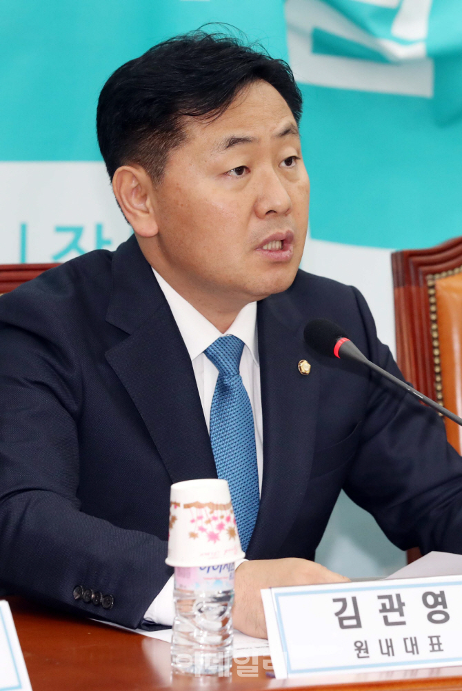[포토]발언하는 김관영 원내대표
