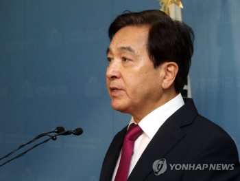 나경원 "심재철 폭로에 '적반하장'식 대응… 文대통령 결단해야"