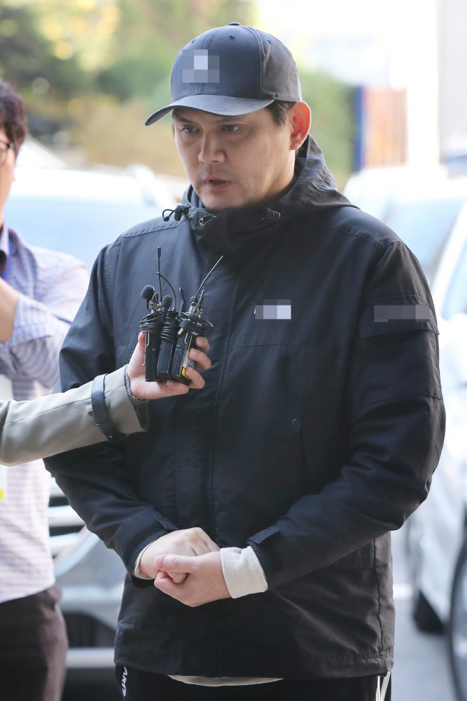 [포토] 뮤지컬 연출가 황민 영장실질심사