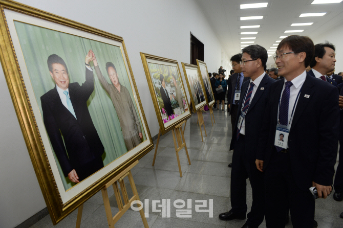 [포토]10.4 선언 11주년 기념 민족통일대회, '기념사진전 열려'