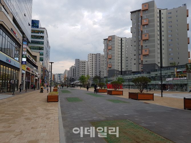 국토부 "위례 트램, 공공사업 전환..GTX·김포경전철 등 차질없이 추진"
