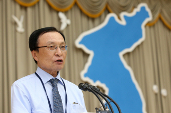 이해찬 “10·4 기념행사, 판문점·평양공동선언 확실한 실천 의미”