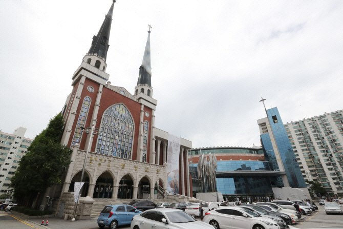 ‘PD수첩’ 800억 비자금 의혹에 명성교회 법적대응 예고