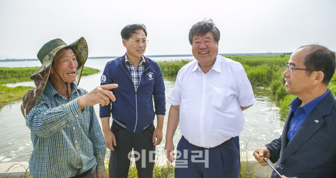 농지은행 회생지원사업, 농가 80% 매각 농지 되찾고 재기 성공