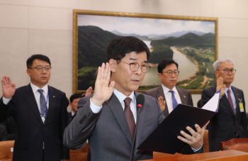 마사회 모바일 마권구매 앱 '마이카드' 사행성 부추겨