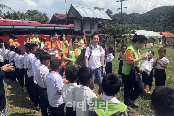 [포토] 라오스 의료봉사나선 제주항공과 열린의사회