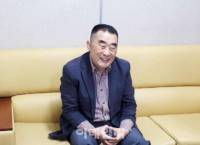 퇴직 경찰관 박용호씨 "죽는날까지 유도 가르치며 학생 선도할 것"