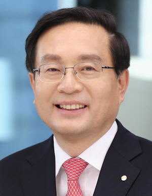 손태승 우리은행장, 중소건설사 중동 진출 해결사로