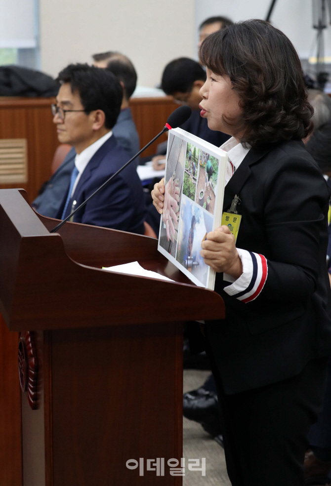 [포토]한유총 입장 관련해 발언하는 김용임 지회장