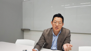 "온라인 결제시장도 준비…스테이블코인 앞서겠다"