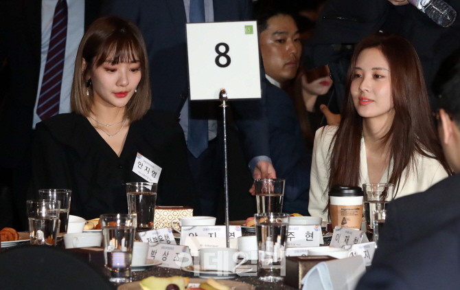[포토]서현-안지영, '금융의 날' 표창 수훈