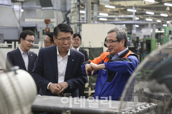 수출입은행장 “車업계 금융지원 방안 마련”