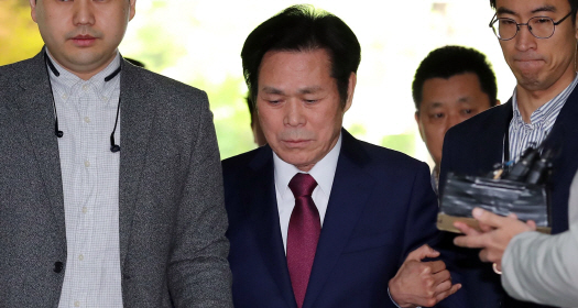 '이재록 성폭력 피해자 정보유출' 법원공무원 "음해 목적 아냐"