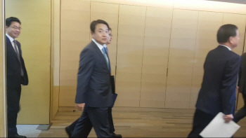 기로에 선 ‘광주형 일자리’…정진행 현대차 사장 “노력하겠다”