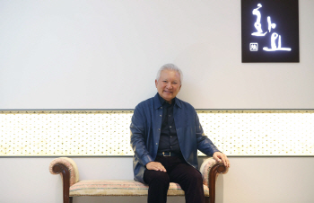 ‘온더록 소주’ 문화 꽃피운 조태권…“증류식 소주시대 올 것”