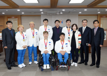 염태영 수원시장, 장애인아시안게임 선수 초청 격려