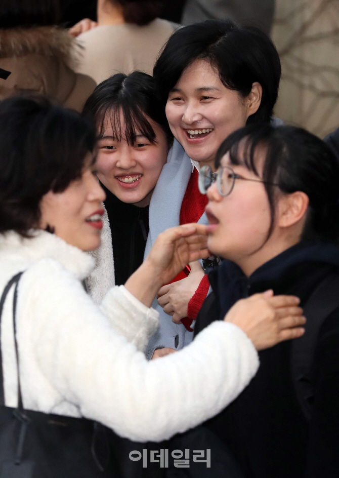 [포토]'우리 딸 수고했어'