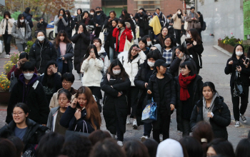 ‘修能 끝…’ 은행권, 60만 수험생 대상 이벤트 봇물