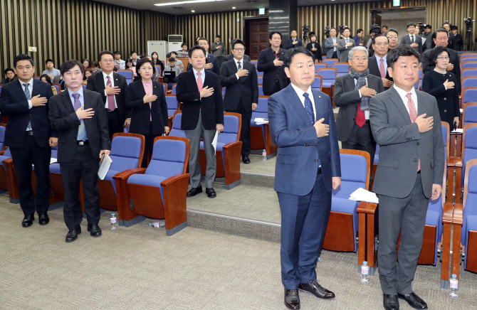 바른미래, 국회 일정 '전면 보이콧'…민주 제외 채용비리 국조 추진