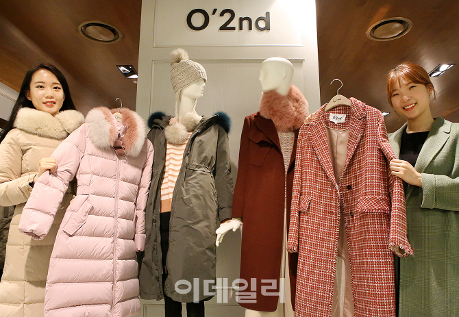 [포토]한섬 ‘오브제’, 겨울 ‘롱’ 아우터류 출시