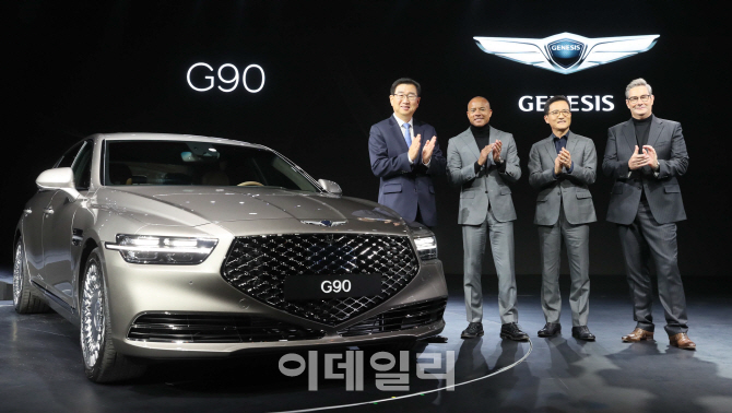 제네시스, 국가대표 럭셔리 세단 ‘G90’ 고급차 시장 승부수