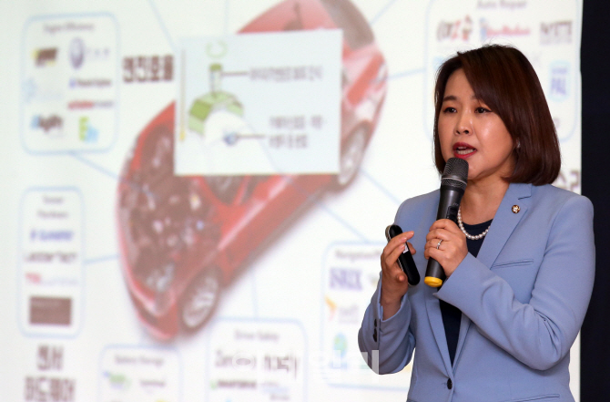 [EBF2018]"세계 거래소 산업 주도할 기회 놓쳤다..IEO로 새 기회 만들자"