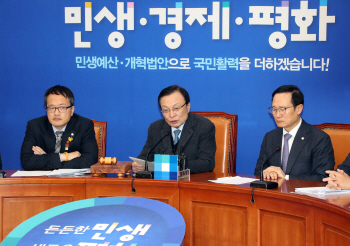 이해찬 "예산안 합의처리 다행..손학규·이정미 단식은 안타까워"
