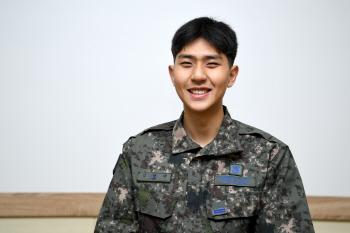 공군 급양병 김형태 일병, 2019학년도 수능 만점 '화제'