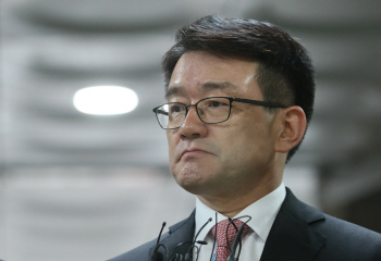 '세월호 유족사찰' 이재수 전 국군기무사령관 투신(1보)