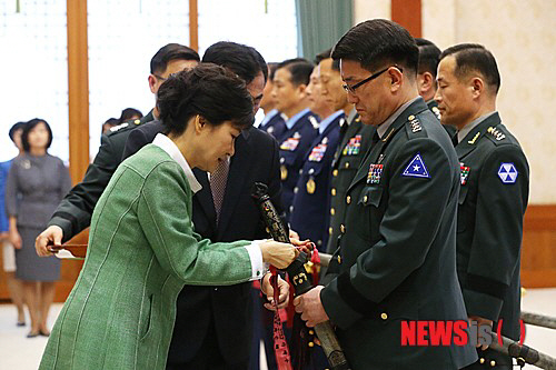 이재수, 박지만과 절친..."박근혜에 '누나'라 부르는 유일한 동기생"