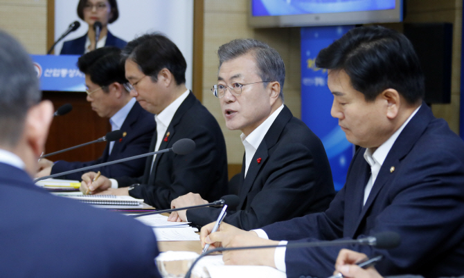 [제조업혁신]광주형 일자리 14개 지역 확산…군산에 중고차 수출 복합단지