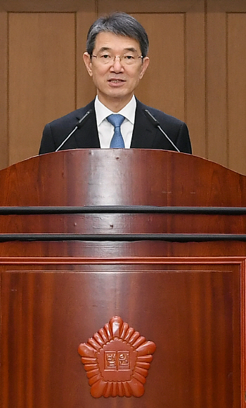 안철상 법원행정처장, 존 로버츠 美연방대법원장 예방