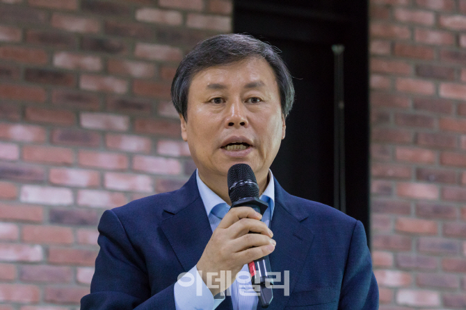 도종환 장관 "블랙리스트 처벌 문제 올해 중 마무리할 것"