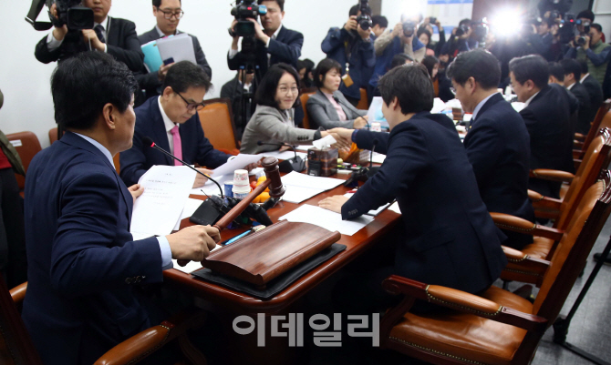 [포토]국회 교육위 법안심사소위 '유치원3법' 논의