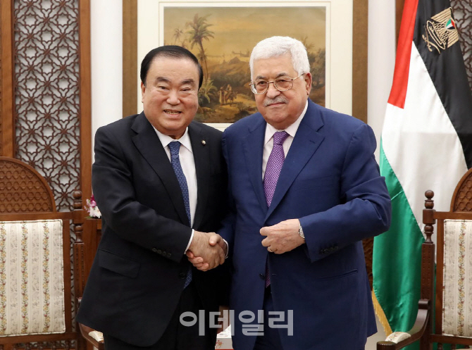 [포토] 팔레스타인 행정수반 면담하는 문희상 의장