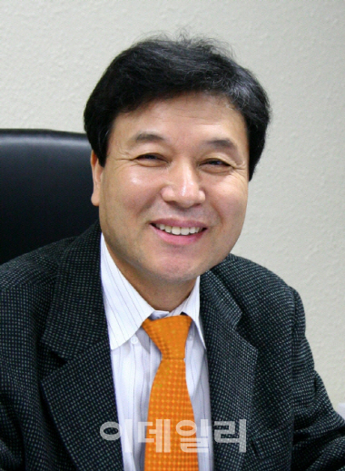 김동연 한국신약개발연구조합 이사장 “글로벌 신약으로 승부하는 한해 기대”