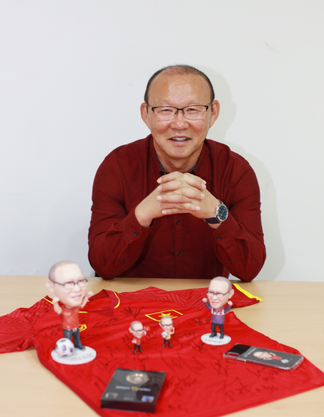 포티스, 박항서 감독 MD상품 판매유통계약 체결