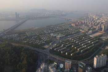 반포3주구, HDC현산 시공사 자격 박탈… 재건축 수주경쟁 불붙나
